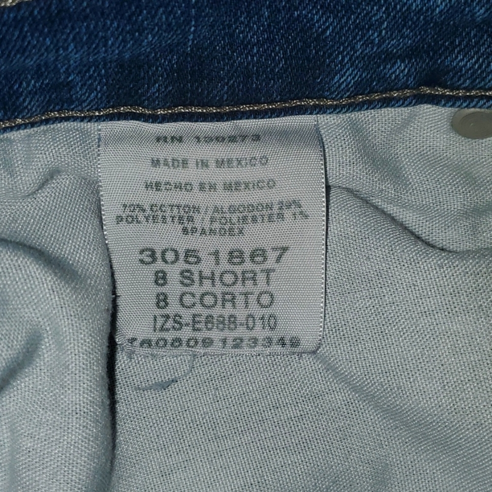 Lee Relaxed Fit at the Waist Straight Leg Short Denim Jeans, Size 8 Short - Picture 7 of 7